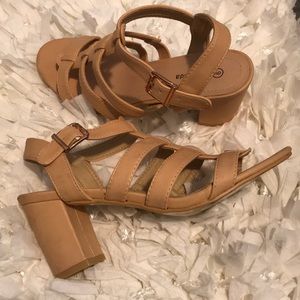 Block heel sandals